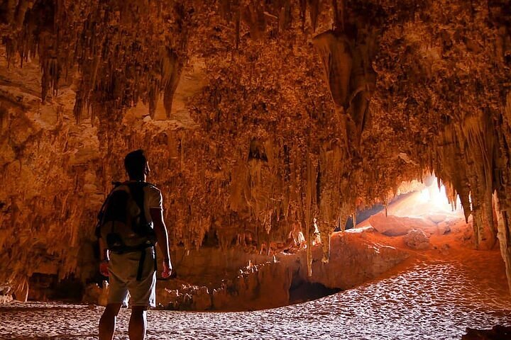 Gara Cave & Camping In White Deser